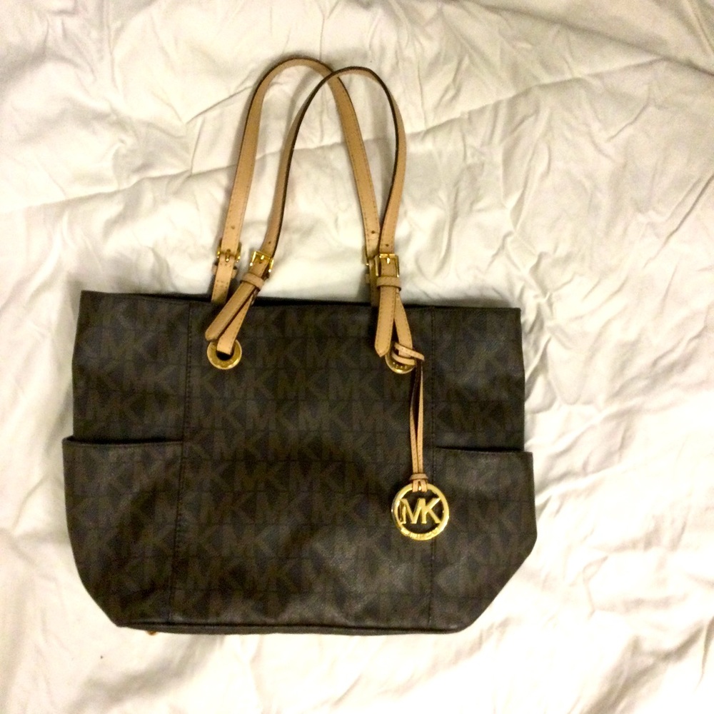 Michael Kors Classic Tote